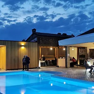  Alloggio per agriturismo Agriturismo-r&b Corte Dei Gioghi Italia