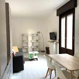  Appartamento B Italia